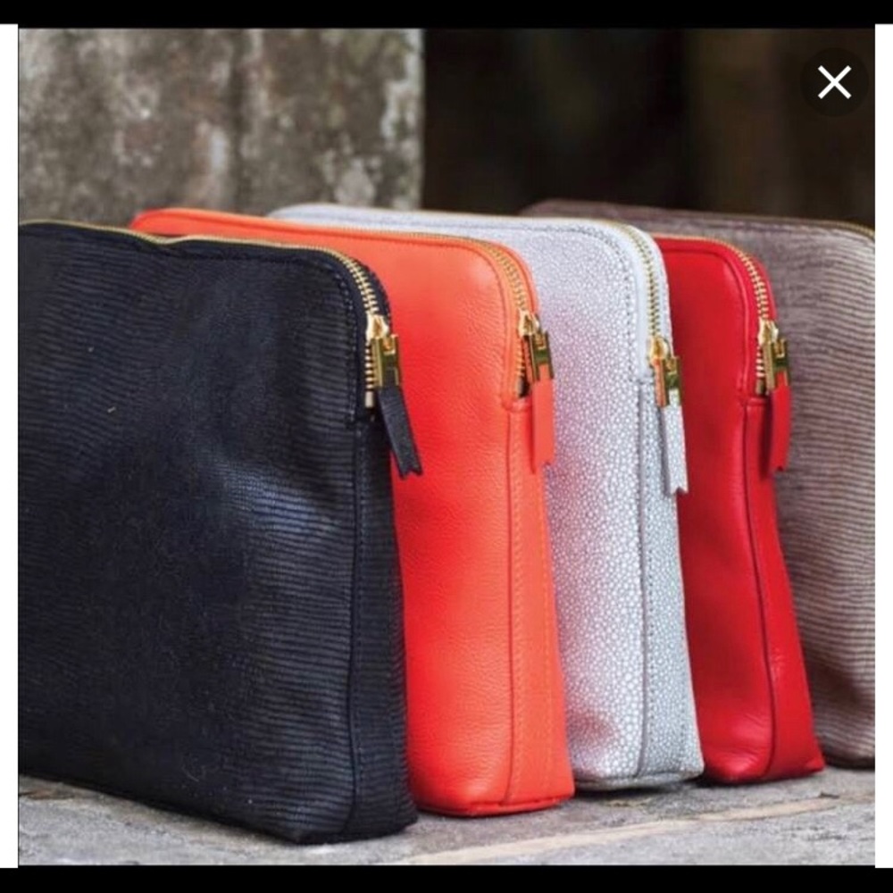 India Hicks Insider bag in stingray color